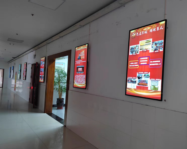 亳州中藥科技學院一批55寸液晶信息發布廣告機安裝完成，投入使用了
